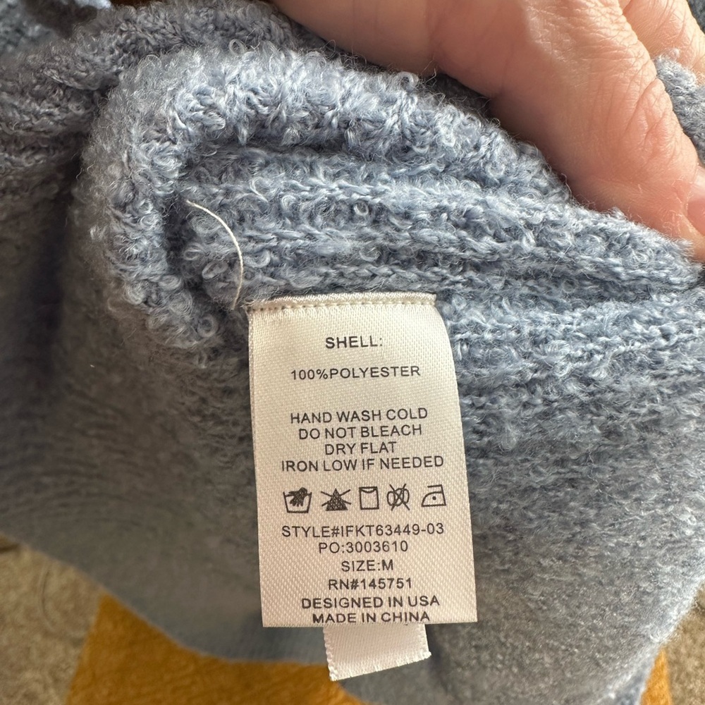 Fantastic Fawn Powder Blue Oversized Chunky Sweater Size Medium NWOT - Picture 4 of 4